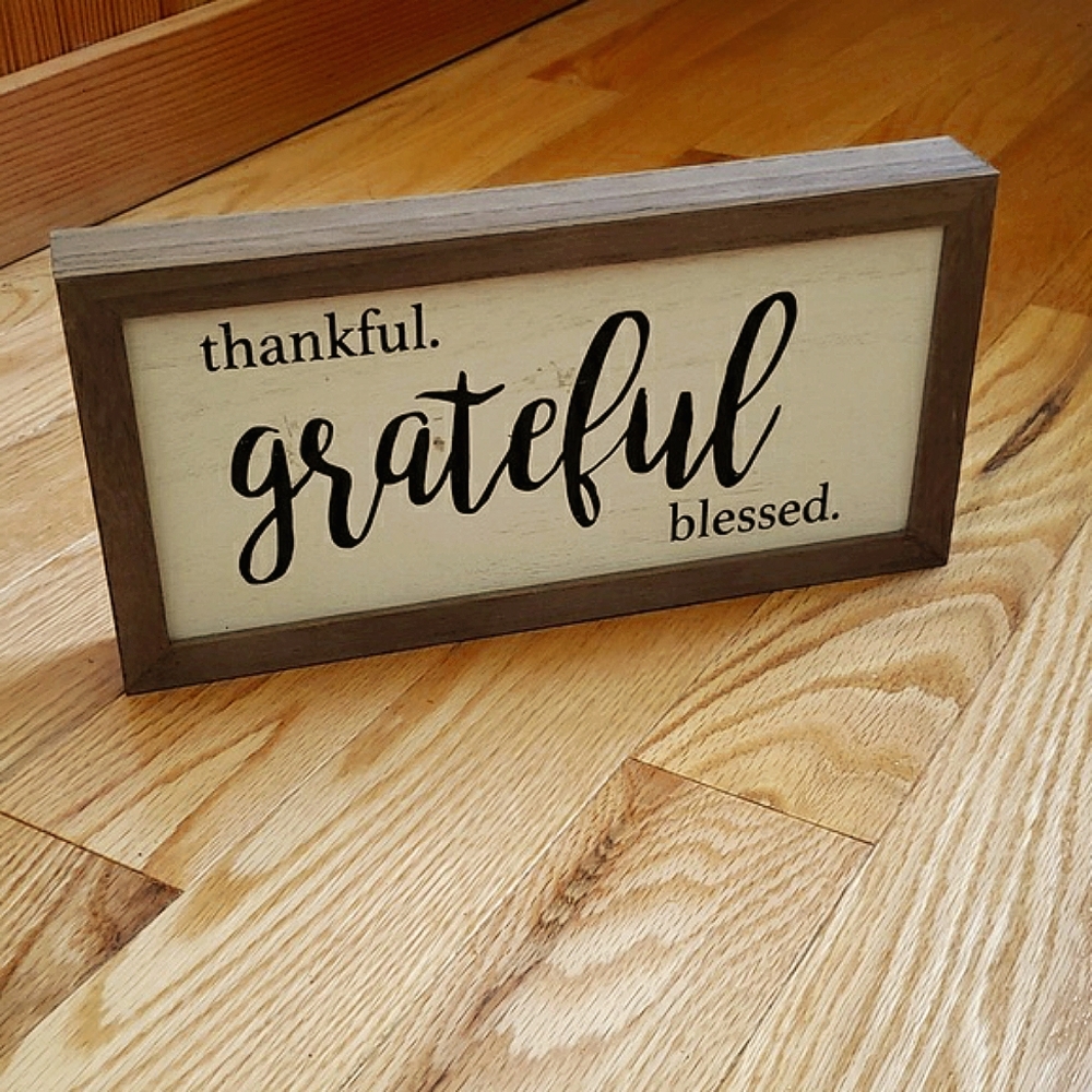Simple Wood Fall Sign Thankful Grateful Blessed - Picture 2 of 4